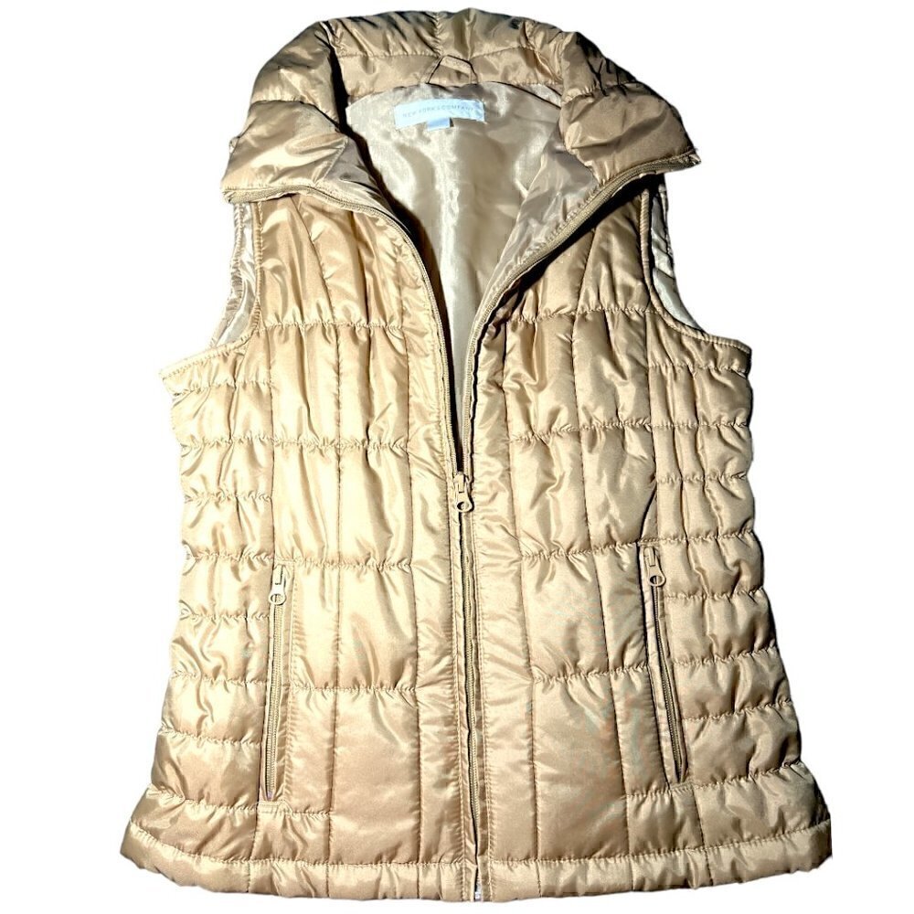 Puffer Vest Trendy Metallic Gold Shiny Quilted Sleek Neutral Minimalist Cozy XS